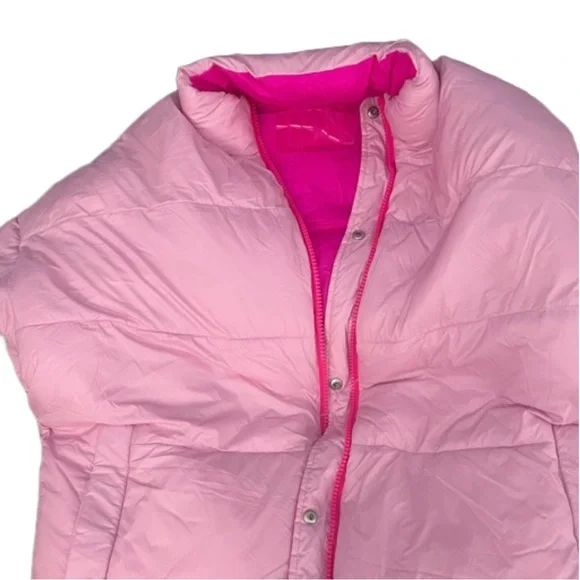 NWT Ugg Reversible Vest Pink Size Medium - Picture 2 of 5